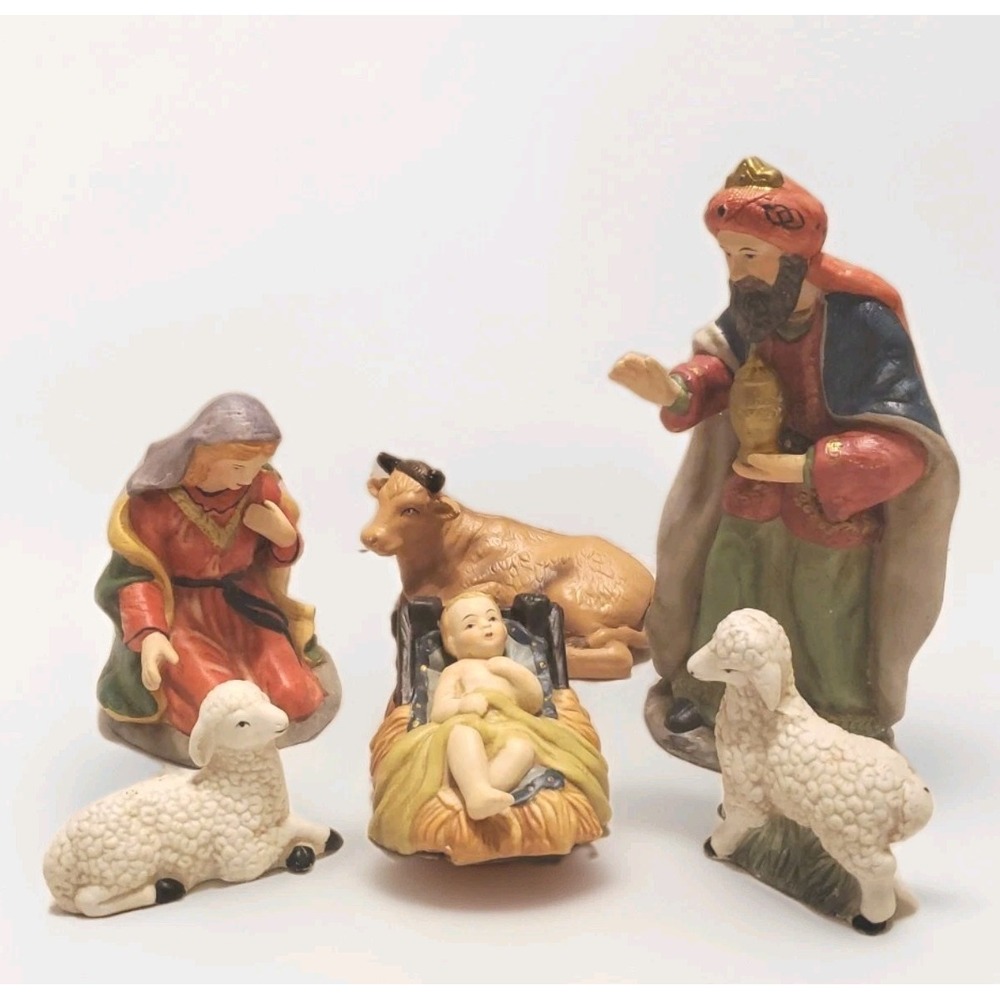 Vintage Nativity Set Ceramic Replacement Figurine Pieces Mary/ Baby Jesus & More
